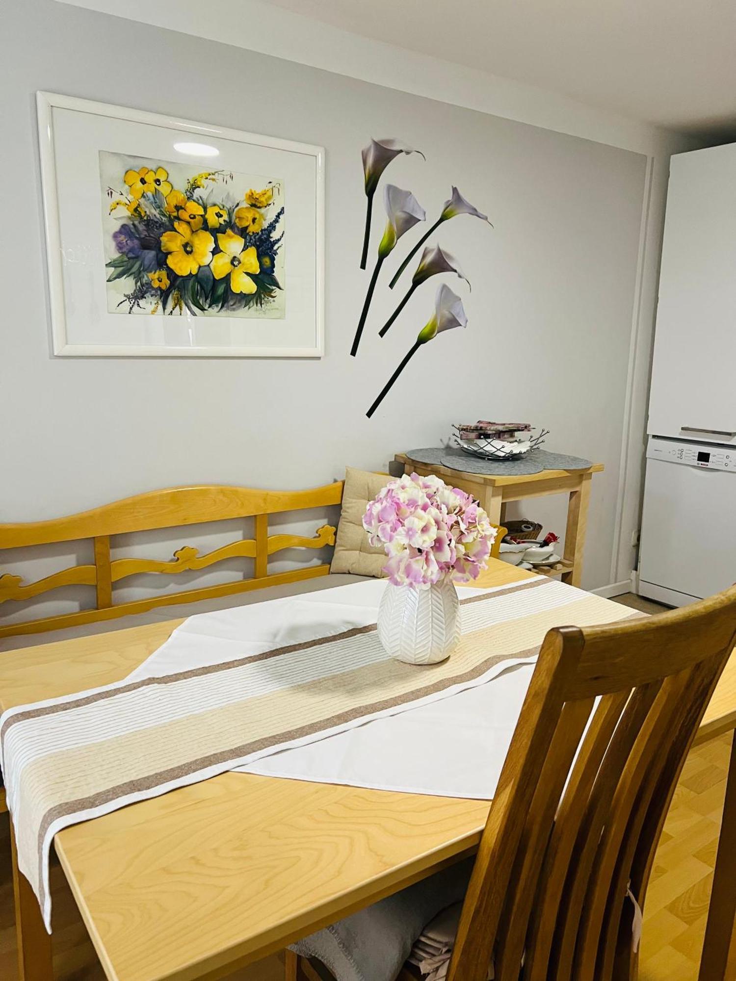 Elvis Family Dream Apartment Lubeck Exterior photo